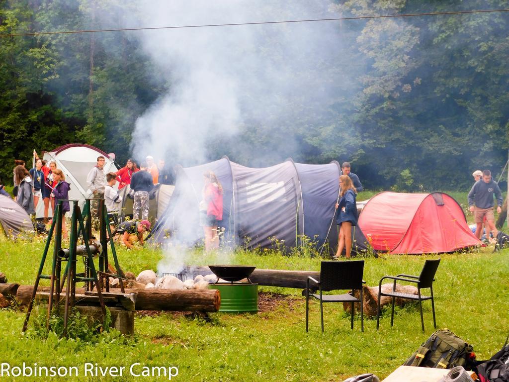 Robinson River Camp Radovljica Exteriör bild