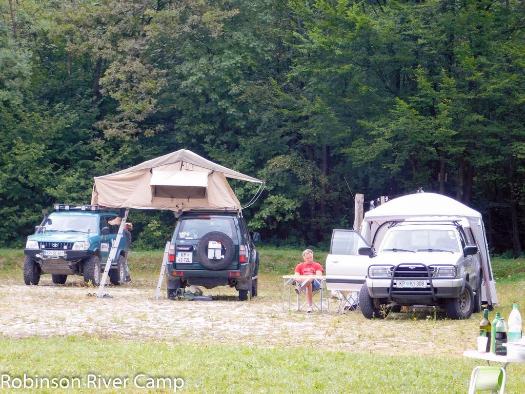 Robinson River Camp Radovljica Exteriör bild
